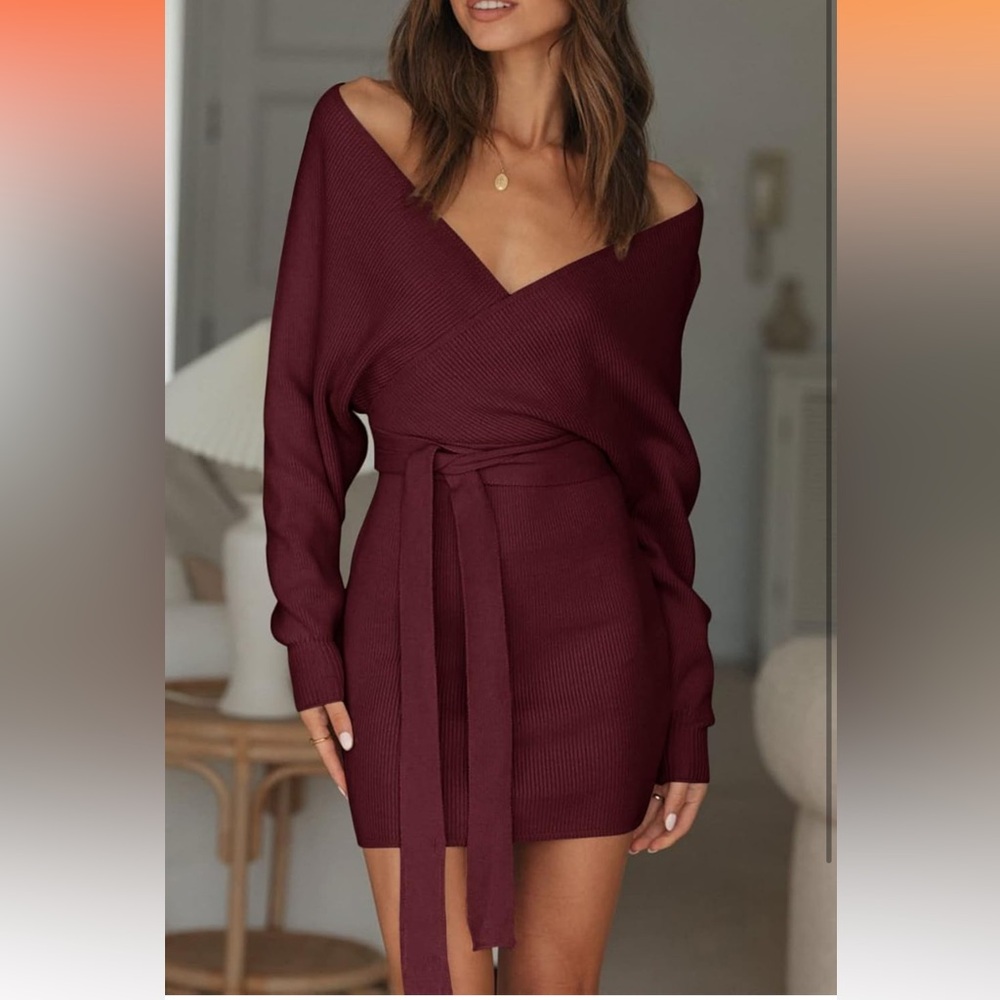 Elegant Burgundy Long Sleeve Dress